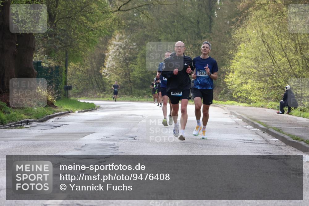 12.04.2026 - 45. Internationalen Wilhelmsburger Insellauf Yannick Fuchs http://msf.ph/oto/9476408 12.04.2026 10:10:37 Laufen 5652 meine-sportfotos.de