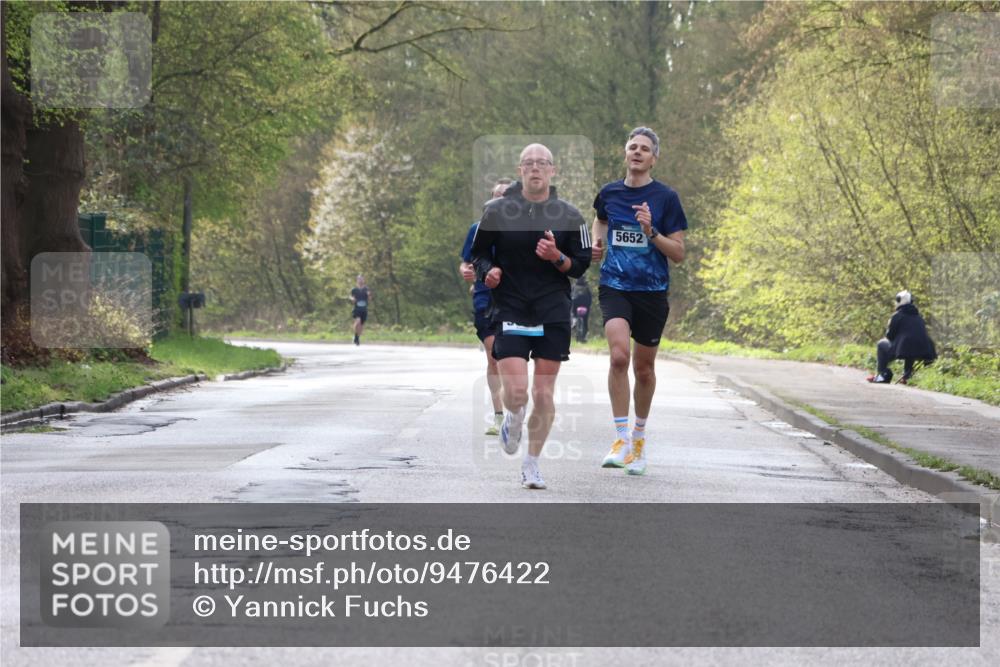 12.04.2026 - 45. Internationalen Wilhelmsburger Insellauf Yannick Fuchs http://msf.ph/oto/9476422 12.04.2026 10:10:38 Laufen 5652 meine-sportfotos.de