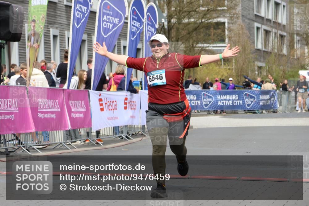 12.04.2026 - 45. Internationalen Wilhelmsburger Insellauf Strokosch-Dieckow http://msf.ph/oto/9476459 12.04.2026 13:31:30 Ziel 5546 meine-sportfotos.de