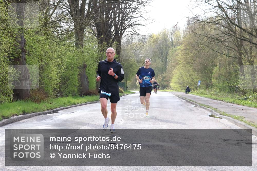 12.04.2026 - 45. Internationalen Wilhelmsburger Insellauf Yannick Fuchs http://msf.ph/oto/9476475 12.04.2026 10:10:43 Laufen 5652 meine-sportfotos.de