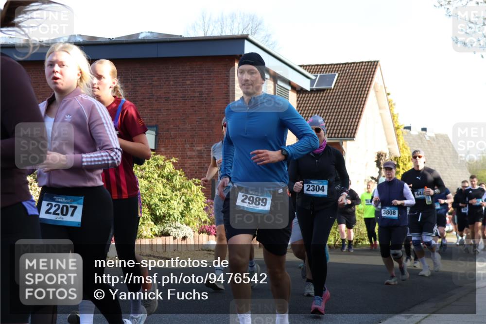 12.04.2026 - 45. Internationalen Wilhelmsburger Insellauf Yannick Fuchs http://msf.ph/oto/9476542 12.04.2026 09:03:35 Laufen 2207, 2989, 2304, 3808, 440 meine-sportfotos.de