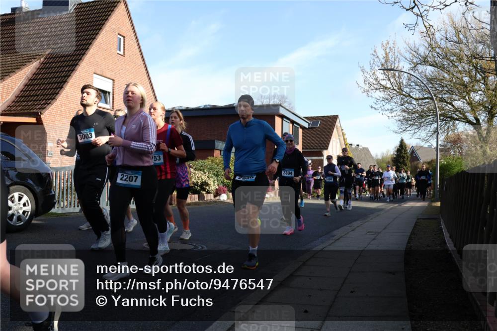 12.04.2026 - 45. Internationalen Wilhelmsburger Insellauf Yannick Fuchs http://msf.ph/oto/9476547 12.04.2026 09:03:35 Laufen 3003, 2207, 53, 2304 meine-sportfotos.de