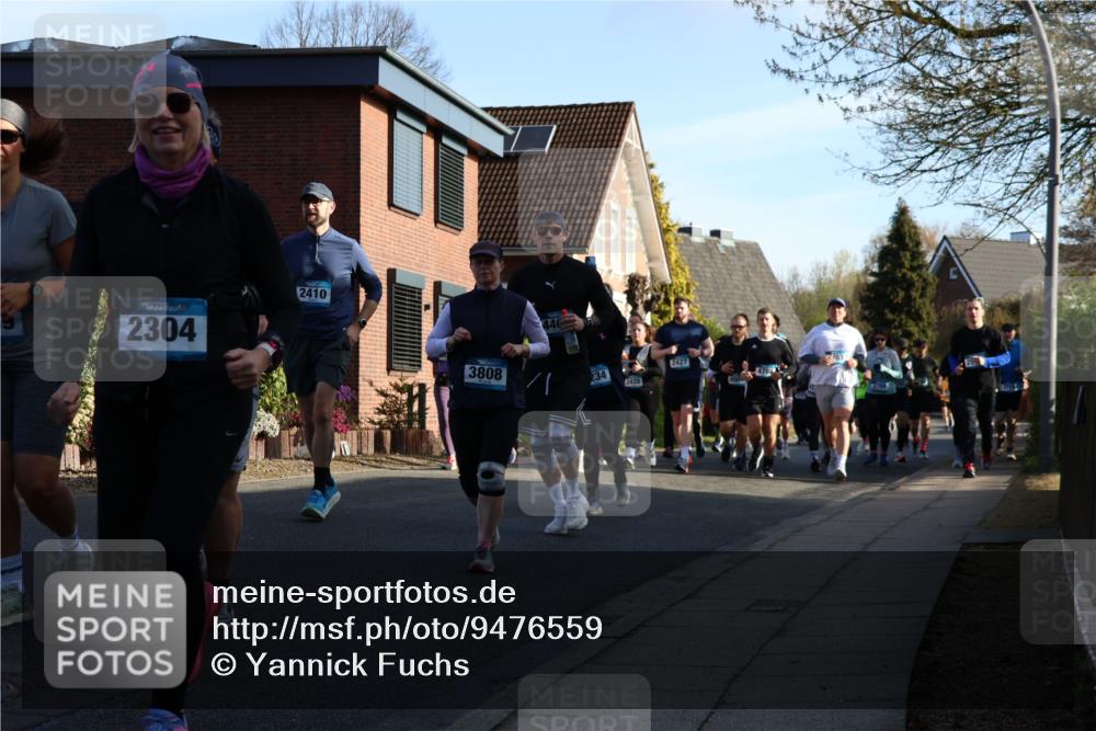 12.04.2026 - 45. Internationalen Wilhelmsburger Insellauf Yannick Fuchs http://msf.ph/oto/9476559 12.04.2026 09:03:36 Laufen 2304, 2410, 3808, 446, 2427, 703, 34, 2428, 478 meine-sportfotos.de