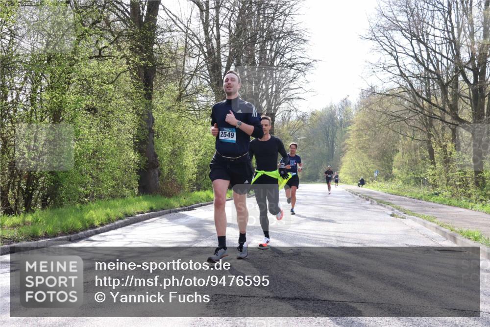 12.04.2026 - 45. Internationalen Wilhelmsburger Insellauf Yannick Fuchs http://msf.ph/oto/9476595 12.04.2026 10:11:00 Laufen 2549 meine-sportfotos.de