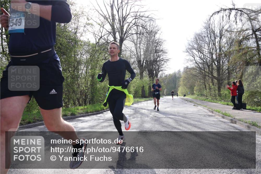12.04.2026 - 45. Internationalen Wilhelmsburger Insellauf Yannick Fuchs http://msf.ph/oto/9476616 12.04.2026 10:11:02 Laufen 549 meine-sportfotos.de