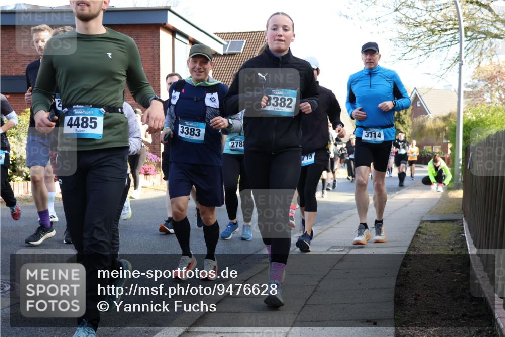 12.04.2026 - 45. Internationalen Wilhelmsburger Insellauf Yannick Fuchs http://msf.ph/oto/9476628 12.04.2026 09:03:44 Laufen 382, 4485, 3383, 278, 15, 3714 meine-sportfotos.de