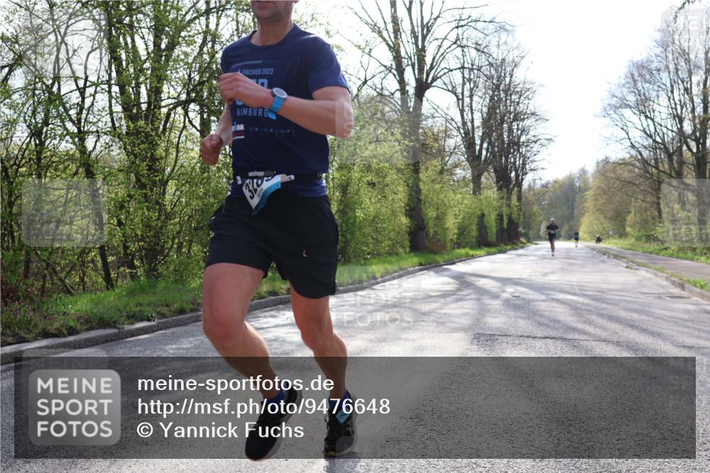 12.04.2026 - 45. Internationalen Wilhelmsburger Insellauf Yannick Fuchs http://msf.ph/oto/9476648 12.04.2026 10:11:04 Laufen 2023, 320 meine-sportfotos.de