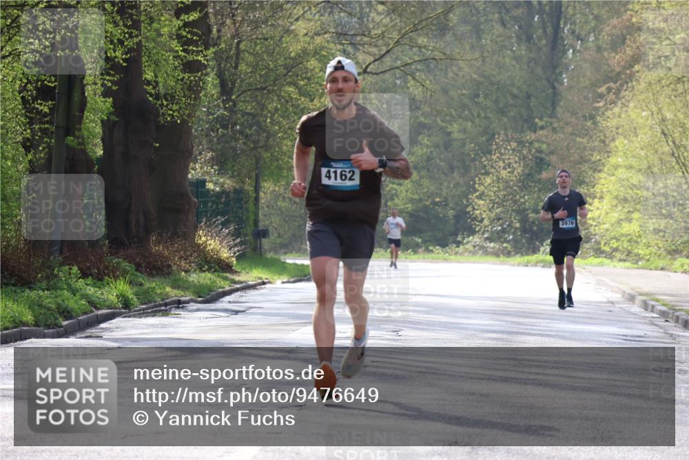 12.04.2026 - 45. Internationalen Wilhelmsburger Insellauf Yannick Fuchs http://msf.ph/oto/9476649 12.04.2026 10:11:06 Laufen 4162, 3976 meine-sportfotos.de