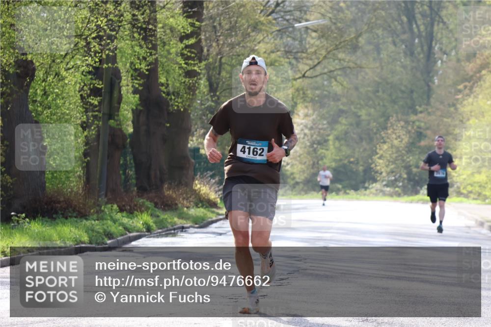 12.04.2026 - 45. Internationalen Wilhelmsburger Insellauf Yannick Fuchs http://msf.ph/oto/9476662 12.04.2026 10:11:07 Laufen 4162, 3970 meine-sportfotos.de