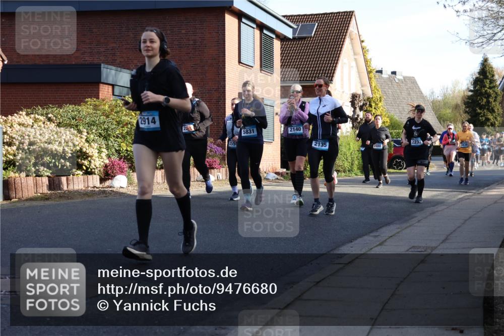 12.04.2026 - 45. Internationalen Wilhelmsburger Insellauf Yannick Fuchs http://msf.ph/oto/9476680 12.04.2026 09:03:48 Laufen 2914, 25, 5831, 2140, 2135, 2233, 2480 meine-sportfotos.de