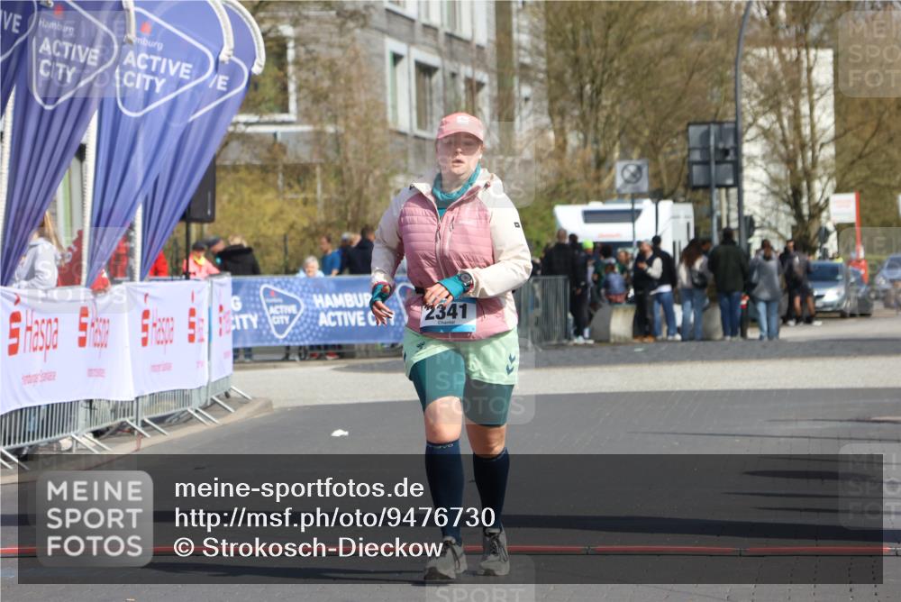 12.04.2026 - 45. Internationalen Wilhelmsburger Insellauf Strokosch-Dieckow http://msf.ph/oto/9476730 12.04.2026 11:35:55 Ziel 2341 meine-sportfotos.de