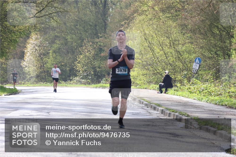 12.04.2026 - 45. Internationalen Wilhelmsburger Insellauf Yannick Fuchs http://msf.ph/oto/9476735 12.04.2026 10:11:13 Laufen 3976, 22 meine-sportfotos.de