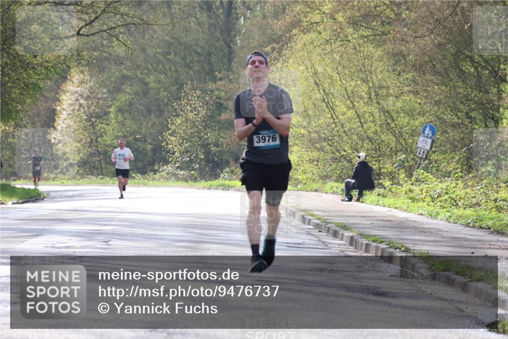 12.04.2026 - 45. Internationalen Wilhelmsburger Insellauf Yannick Fuchs http://msf.ph/oto/9476737 12.04.2026 10:11:13 Laufen 3976 meine-sportfotos.de