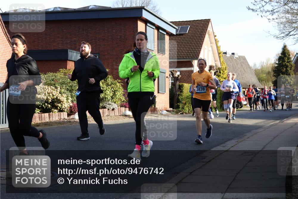 12.04.2026 - 45. Internationalen Wilhelmsburger Insellauf Yannick Fuchs http://msf.ph/oto/9476742 12.04.2026 09:03:54 Laufen 2486, 3839, 3104 meine-sportfotos.de