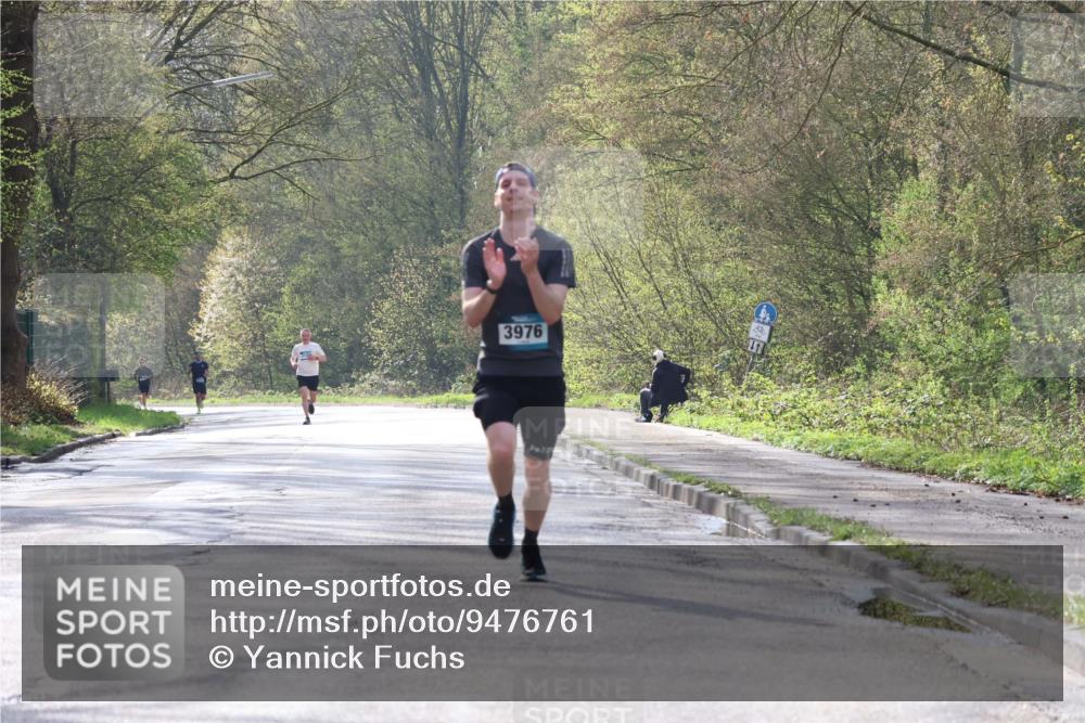 12.04.2026 - 45. Internationalen Wilhelmsburger Insellauf Yannick Fuchs http://msf.ph/oto/9476761 12.04.2026 10:11:14 Laufen 3976 meine-sportfotos.de