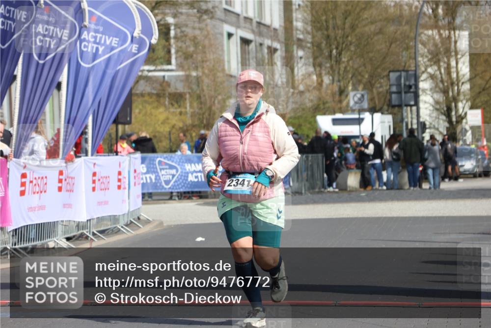 12.04.2026 - 45. Internationalen Wilhelmsburger Insellauf Strokosch-Dieckow http://msf.ph/oto/9476772 12.04.2026 11:35:55 Ziel 2341 meine-sportfotos.de