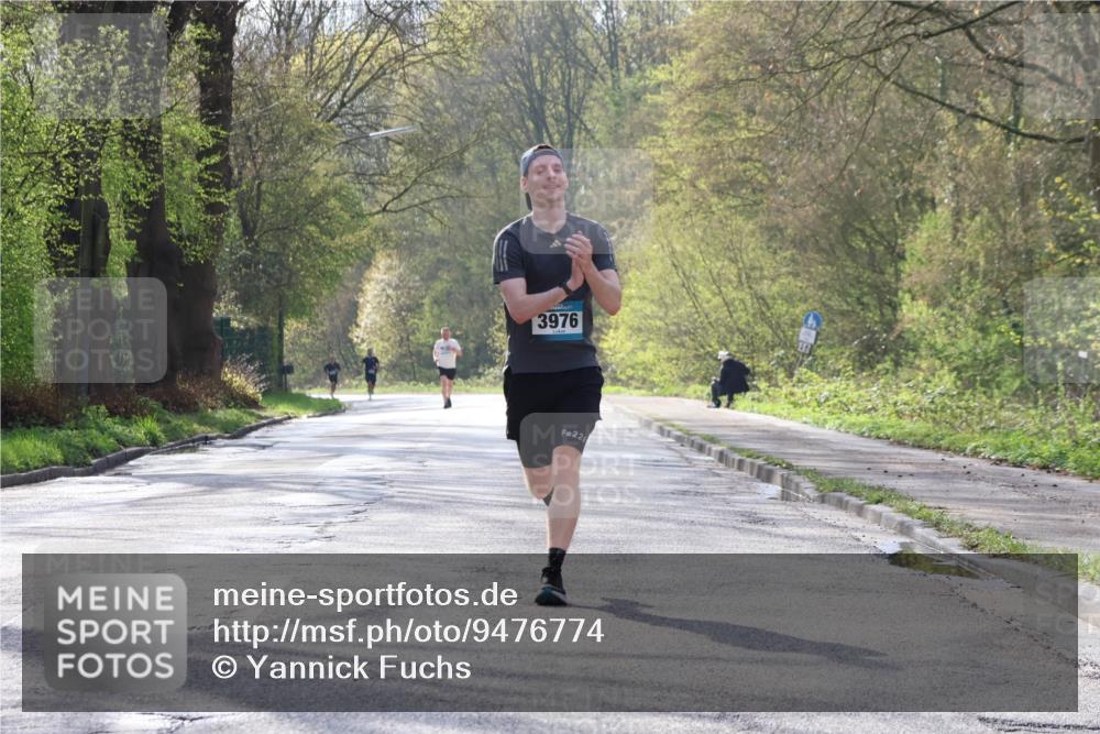 12.04.2026 - 45. Internationalen Wilhelmsburger Insellauf Yannick Fuchs http://msf.ph/oto/9476774 12.04.2026 10:11:15 Laufen 3976, 226 meine-sportfotos.de