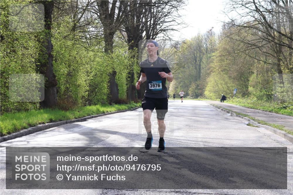 12.04.2026 - 45. Internationalen Wilhelmsburger Insellauf Yannick Fuchs http://msf.ph/oto/9476795 12.04.2026 10:11:17 Laufen 3976, 226 meine-sportfotos.de