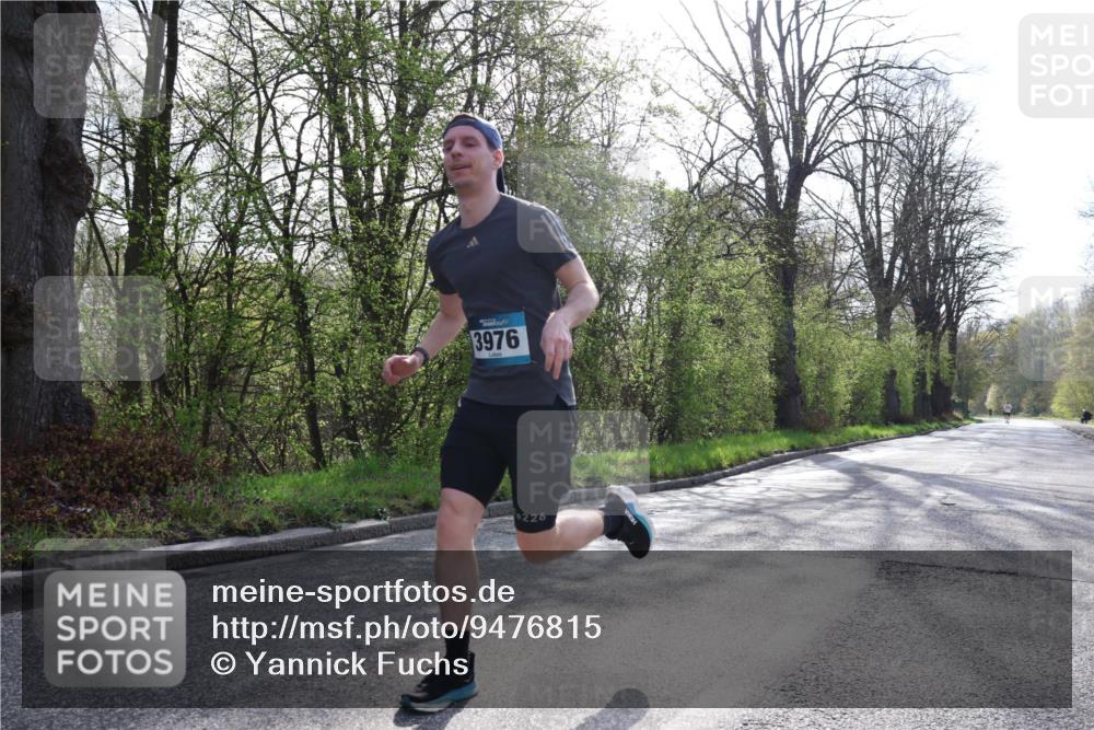 12.04.2026 - 45. Internationalen Wilhelmsburger Insellauf Yannick Fuchs http://msf.ph/oto/9476815 12.04.2026 10:11:18 Laufen 3976, 226 meine-sportfotos.de