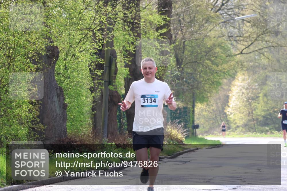 12.04.2026 - 45. Internationalen Wilhelmsburger Insellauf Yannick Fuchs http://msf.ph/oto/9476826 12.04.2026 10:11:32 Laufen 3134 meine-sportfotos.de