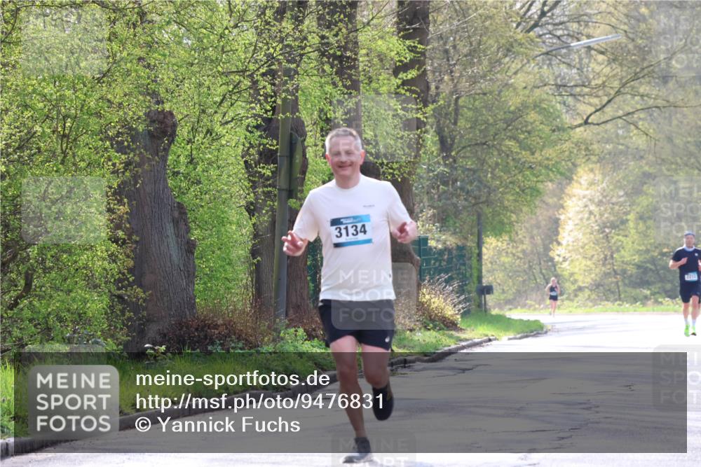 12.04.2026 - 45. Internationalen Wilhelmsburger Insellauf Yannick Fuchs http://msf.ph/oto/9476831 12.04.2026 10:11:32 Laufen 3134 meine-sportfotos.de