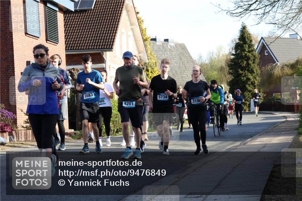 12.04.2026 - 45. Internationalen Wilhelmsburger Insellauf Yannick Fuchs http://msf.ph/oto/9476849 12.04.2026 09:04:04 Laufen 5583, 985, 4201, 5734, 319 meine-sportfotos.de