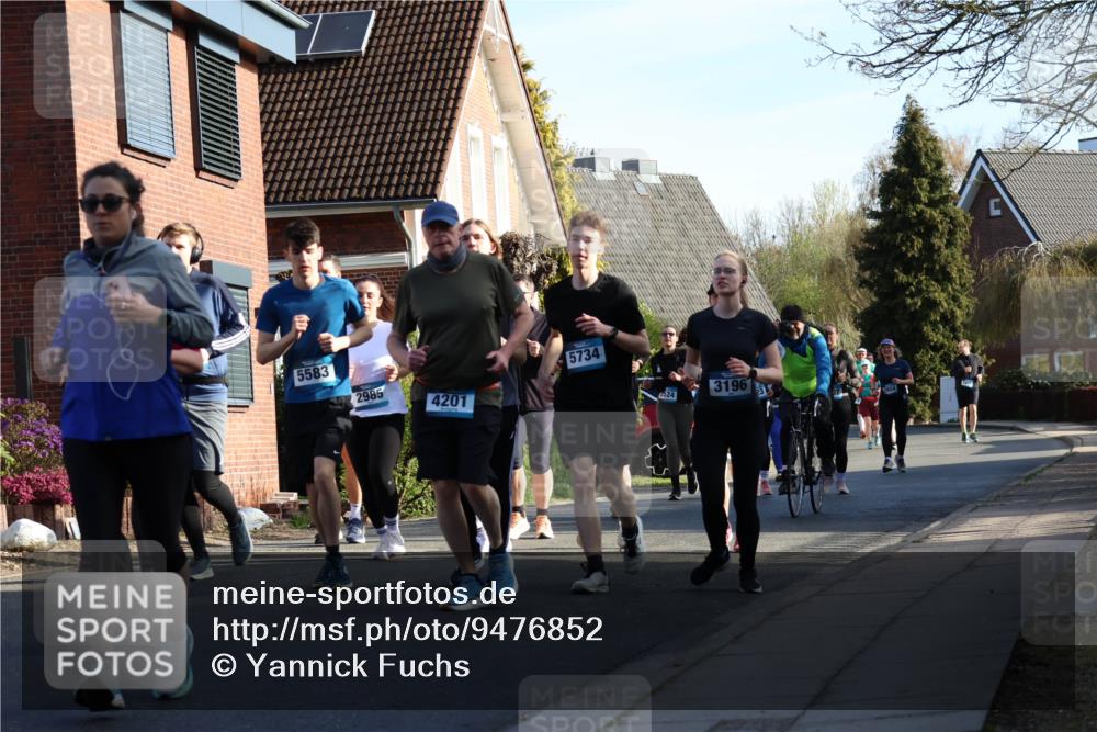12.04.2026 - 45. Internationalen Wilhelmsburger Insellauf Yannick Fuchs http://msf.ph/oto/9476852 12.04.2026 09:04:05 Laufen 5583, 2985, 4201, 5734, 4524, 3196 meine-sportfotos.de