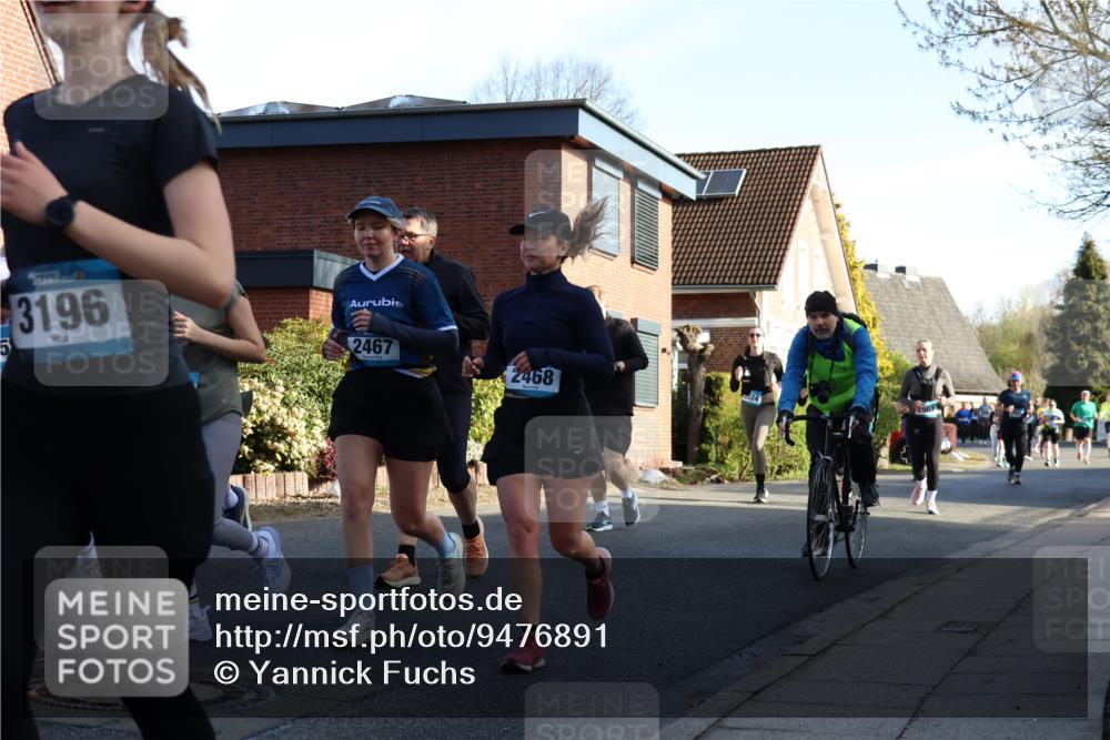12.04.2026 - 45. Internationalen Wilhelmsburger Insellauf Yannick Fuchs http://msf.ph/oto/9476891 12.04.2026 09:04:10 Laufen 3196, 2467, 2468, 24 meine-sportfotos.de