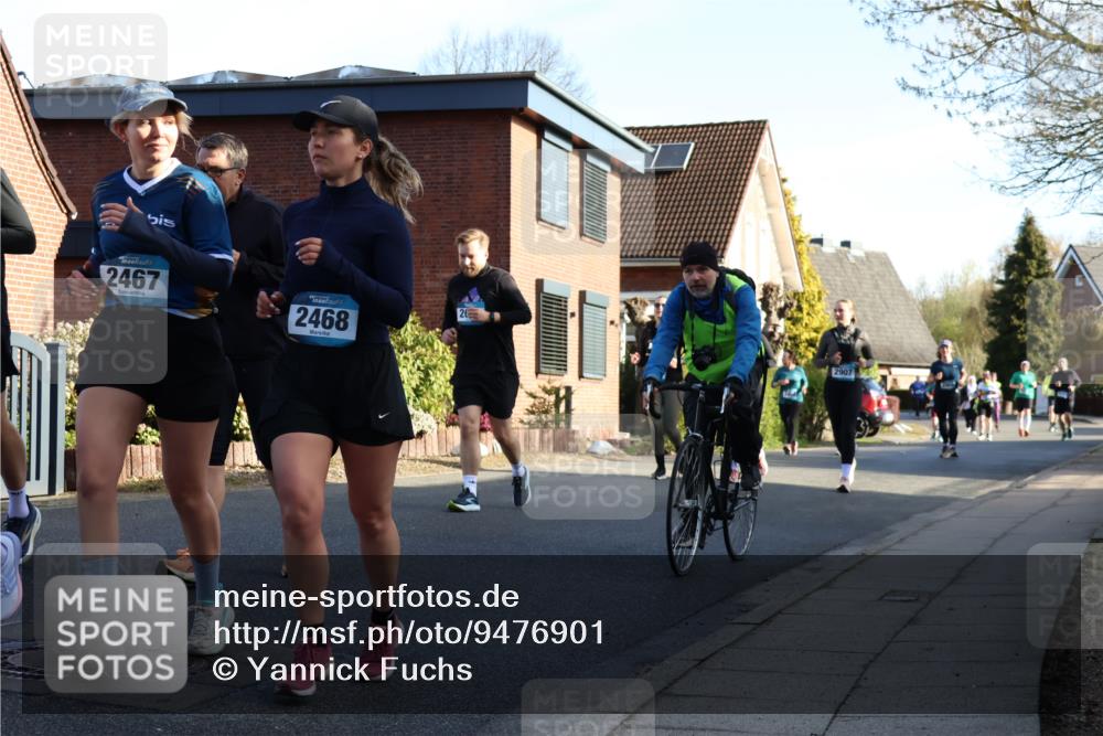 12.04.2026 - 45. Internationalen Wilhelmsburger Insellauf Yannick Fuchs http://msf.ph/oto/9476901 12.04.2026 09:04:10 Laufen 2467, 2468, 26, 2907 meine-sportfotos.de