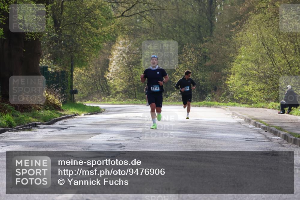 12.04.2026 - 45. Internationalen Wilhelmsburger Insellauf Yannick Fuchs http://msf.ph/oto/9476906 12.04.2026 10:11:39 Laufen 2212, 3208 meine-sportfotos.de