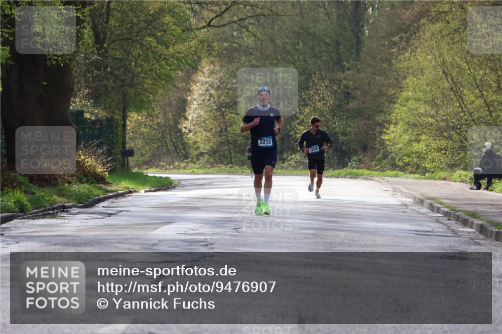 12.04.2026 - 45. Internationalen Wilhelmsburger Insellauf Yannick Fuchs http://msf.ph/oto/9476907 12.04.2026 10:11:40 Laufen 2212, 3208 meine-sportfotos.de