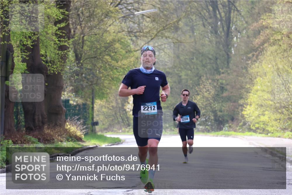 12.04.2026 - 45. Internationalen Wilhelmsburger Insellauf Yannick Fuchs http://msf.ph/oto/9476941 12.04.2026 10:11:45 Laufen 2212, 3208 meine-sportfotos.de