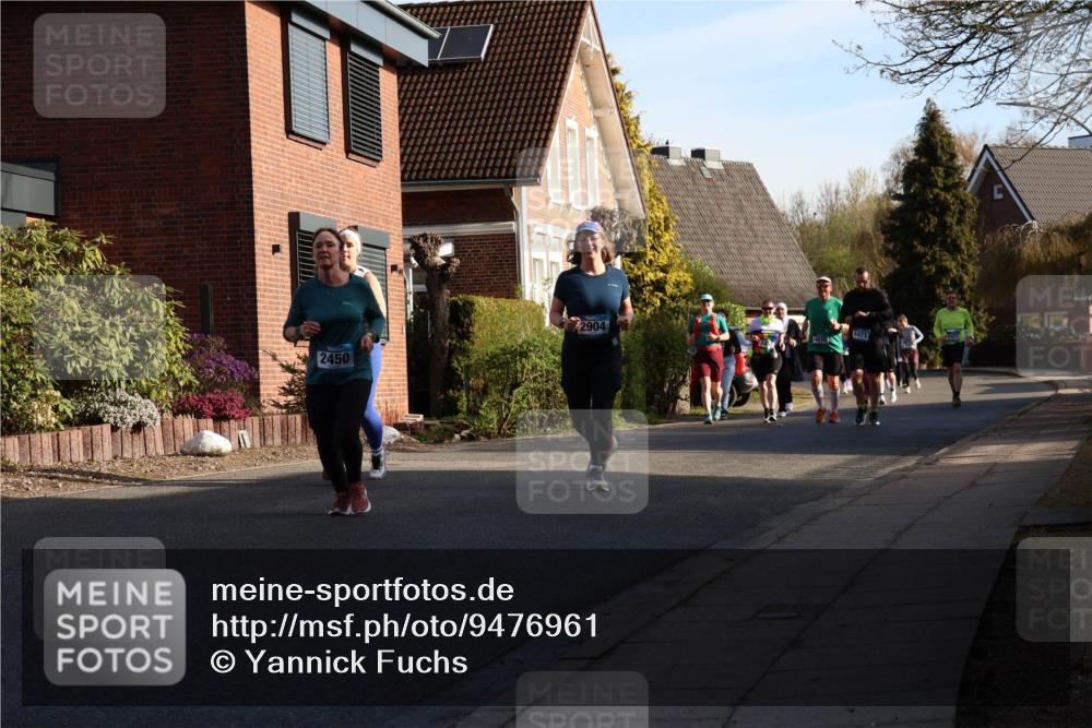 12.04.2026 - 45. Internationalen Wilhelmsburger Insellauf Yannick Fuchs http://msf.ph/oto/9476961 12.04.2026 09:04:17 Laufen 2904, 4070, 2450, 5471 meine-sportfotos.de
