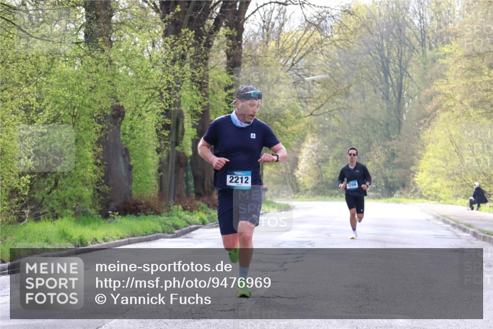 12.04.2026 - 45. Internationalen Wilhelmsburger Insellauf Yannick Fuchs http://msf.ph/oto/9476969 12.04.2026 10:11:48 Laufen 2212, 3208 meine-sportfotos.de