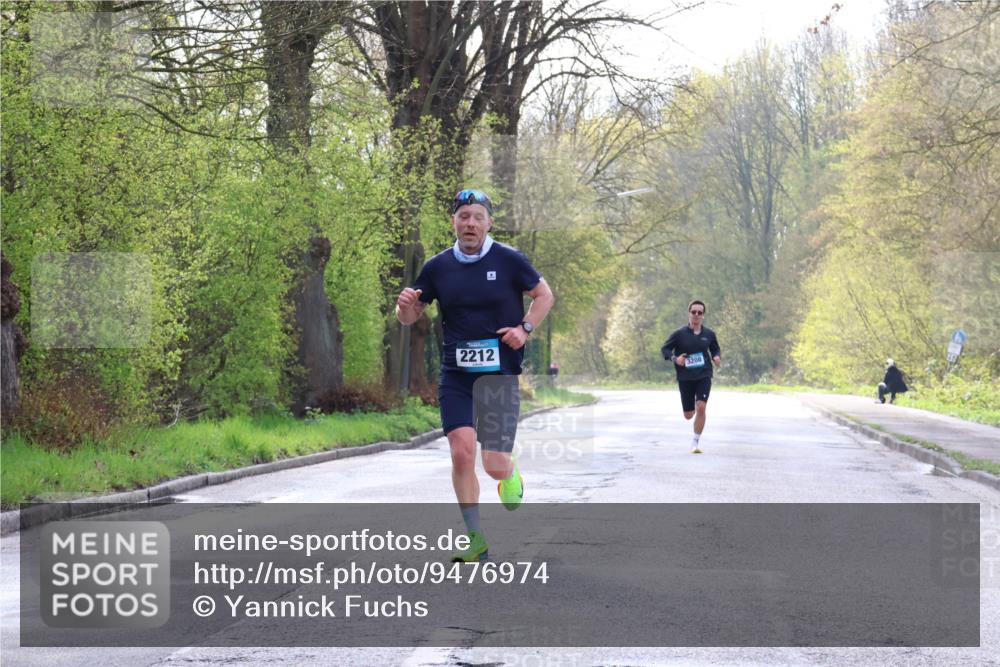 12.04.2026 - 45. Internationalen Wilhelmsburger Insellauf Yannick Fuchs http://msf.ph/oto/9476974 12.04.2026 10:11:48 Laufen 2212, 3208 meine-sportfotos.de