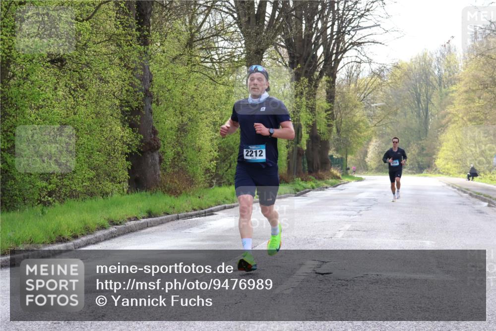 12.04.2026 - 45. Internationalen Wilhelmsburger Insellauf Yannick Fuchs http://msf.ph/oto/9476989 12.04.2026 10:11:49 Laufen 2212 meine-sportfotos.de