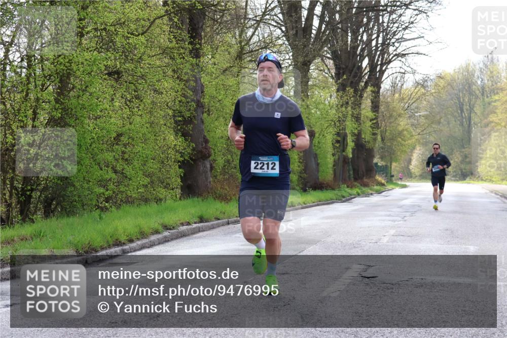 12.04.2026 - 45. Internationalen Wilhelmsburger Insellauf Yannick Fuchs http://msf.ph/oto/9476995 12.04.2026 10:11:49 Laufen 4, 2212 meine-sportfotos.de