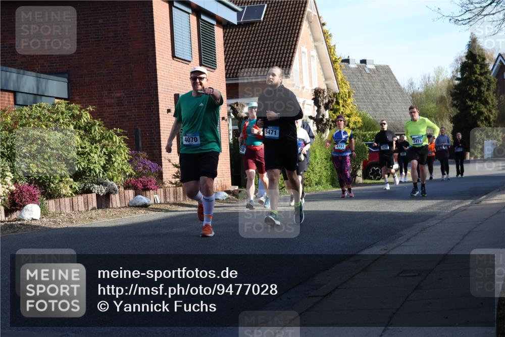 12.04.2026 - 45. Internationalen Wilhelmsburger Insellauf Yannick Fuchs http://msf.ph/oto/9477028 12.04.2026 09:04:23 Laufen 4070, 5471, 4151, 2471, 3273 meine-sportfotos.de