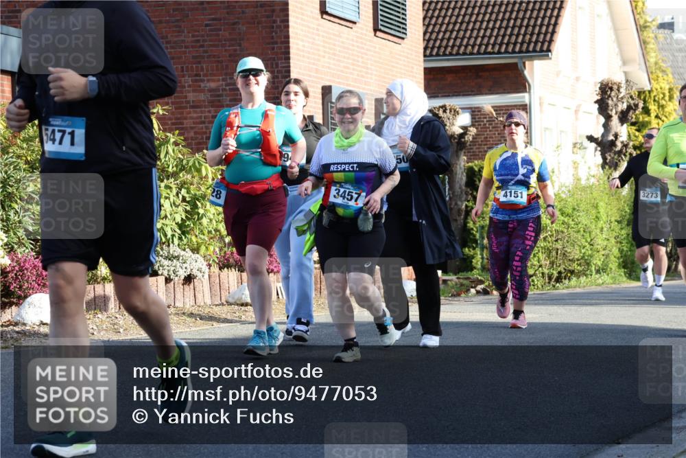 12.04.2026 - 45. Internationalen Wilhelmsburger Insellauf Yannick Fuchs http://msf.ph/oto/9477053 12.04.2026 09:04:26 Laufen 5471, 28, 9, 3457, 4151, 3273 meine-sportfotos.de