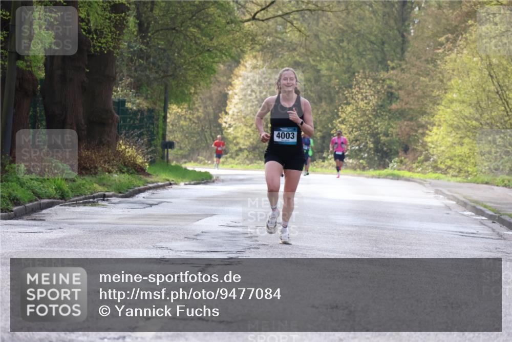 12.04.2026 - 45. Internationalen Wilhelmsburger Insellauf Yannick Fuchs http://msf.ph/oto/9477084 12.04.2026 10:12:06 Laufen 4003 meine-sportfotos.de