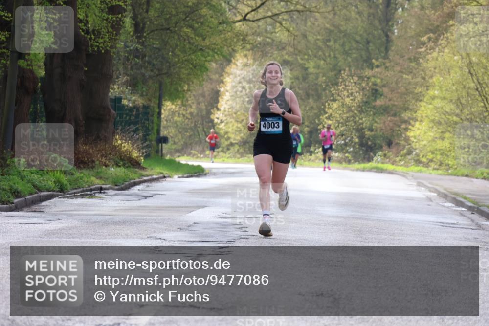 12.04.2026 - 45. Internationalen Wilhelmsburger Insellauf Yannick Fuchs http://msf.ph/oto/9477086 12.04.2026 10:12:06 Laufen 4003 meine-sportfotos.de