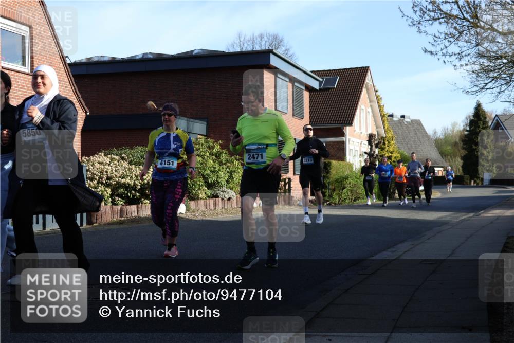 12.04.2026 - 45. Internationalen Wilhelmsburger Insellauf Yannick Fuchs http://msf.ph/oto/9477104 12.04.2026 09:04:30 Laufen 5850, 4151, 2471, 3273 meine-sportfotos.de