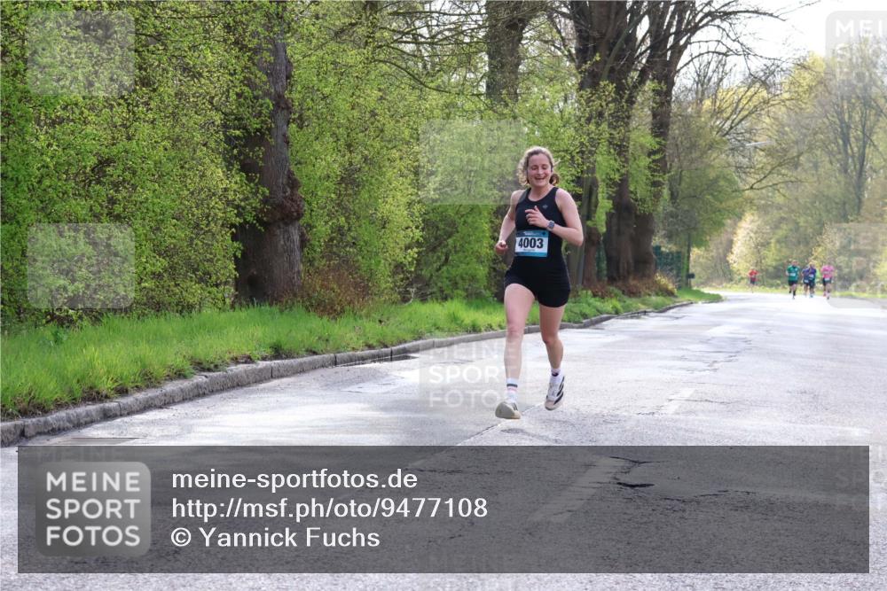 12.04.2026 - 45. Internationalen Wilhelmsburger Insellauf Yannick Fuchs http://msf.ph/oto/9477108 12.04.2026 10:12:10 Laufen 4003 meine-sportfotos.de