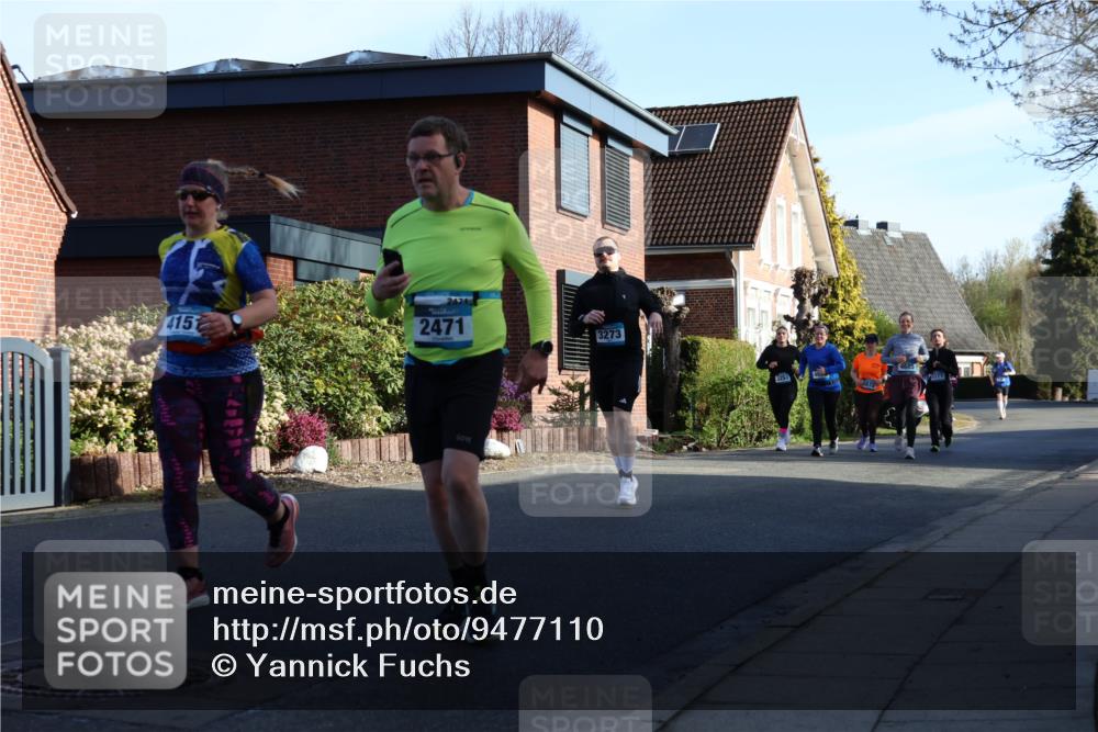12.04.2026 - 45. Internationalen Wilhelmsburger Insellauf Yannick Fuchs http://msf.ph/oto/9477110 12.04.2026 09:04:30 Laufen 415, 2421, 2471, 3273 meine-sportfotos.de