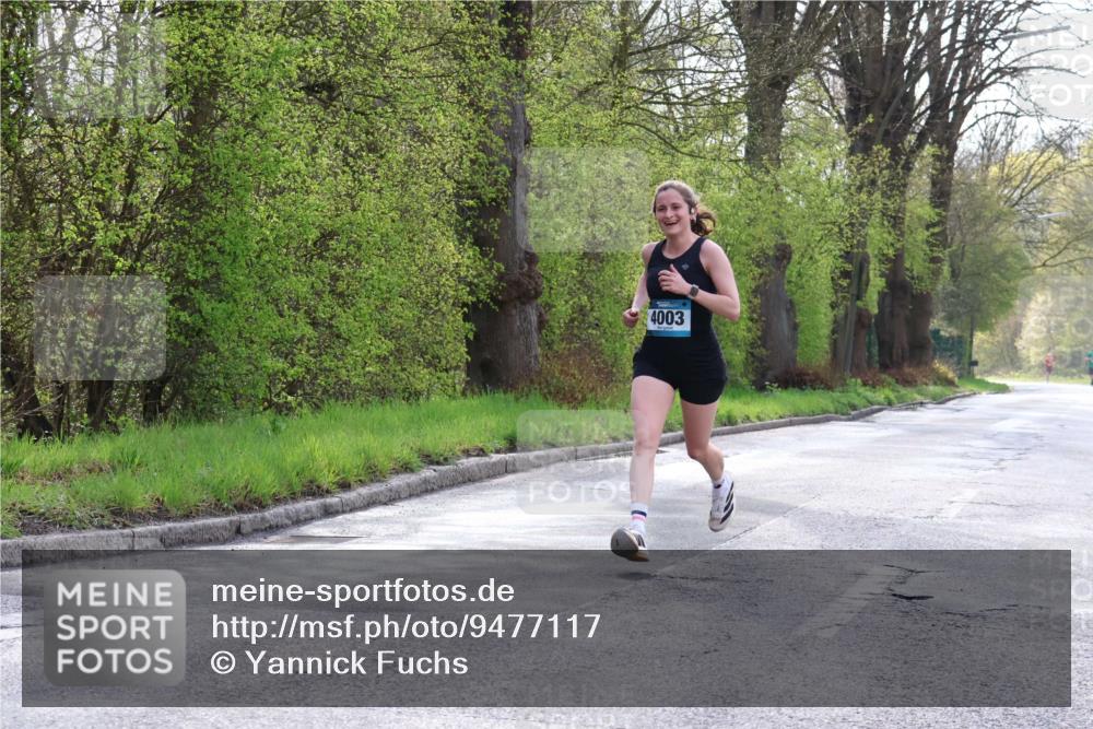 12.04.2026 - 45. Internationalen Wilhelmsburger Insellauf Yannick Fuchs http://msf.ph/oto/9477117 12.04.2026 10:12:11 Laufen 4003 meine-sportfotos.de