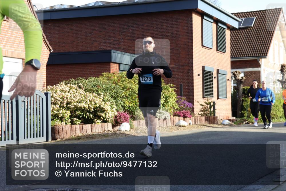 12.04.2026 - 45. Internationalen Wilhelmsburger Insellauf Yannick Fuchs http://msf.ph/oto/9477132 12.04.2026 09:04:31 Laufen 3273, 4688 meine-sportfotos.de