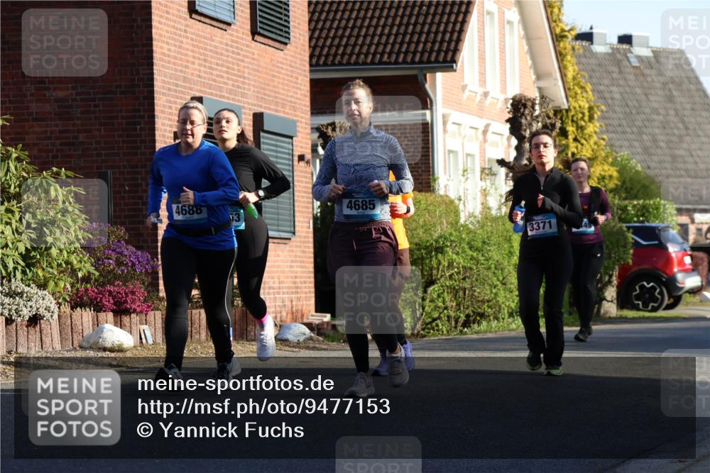 12.04.2026 - 45. Internationalen Wilhelmsburger Insellauf Yannick Fuchs http://msf.ph/oto/9477153 12.04.2026 09:04:34 Laufen 4688, 4685, 3371 meine-sportfotos.de
