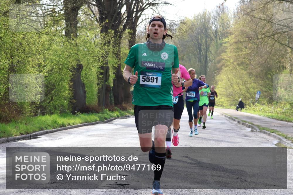 12.04.2026 - 45. Internationalen Wilhelmsburger Insellauf Yannick Fuchs http://msf.ph/oto/9477169 12.04.2026 10:12:34 Laufen 5591, 3099, 127 meine-sportfotos.de