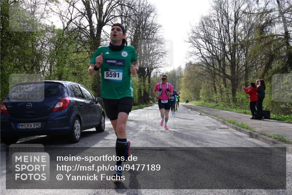 12.04.2026 - 45. Internationalen Wilhelmsburger Insellauf Yannick Fuchs http://msf.ph/oto/9477189 12.04.2026 10:12:35 Laufen 890, 5591, 3317 meine-sportfotos.de