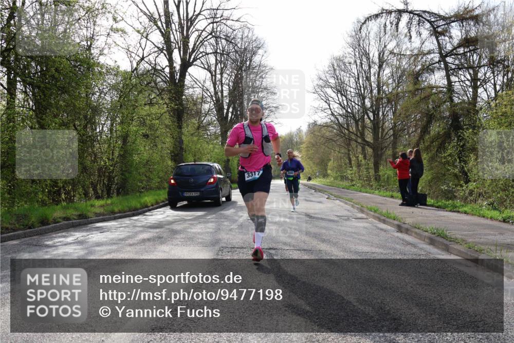 12.04.2026 - 45. Internationalen Wilhelmsburger Insellauf Yannick Fuchs http://msf.ph/oto/9477198 12.04.2026 10:12:36 Laufen 890, 3317 meine-sportfotos.de